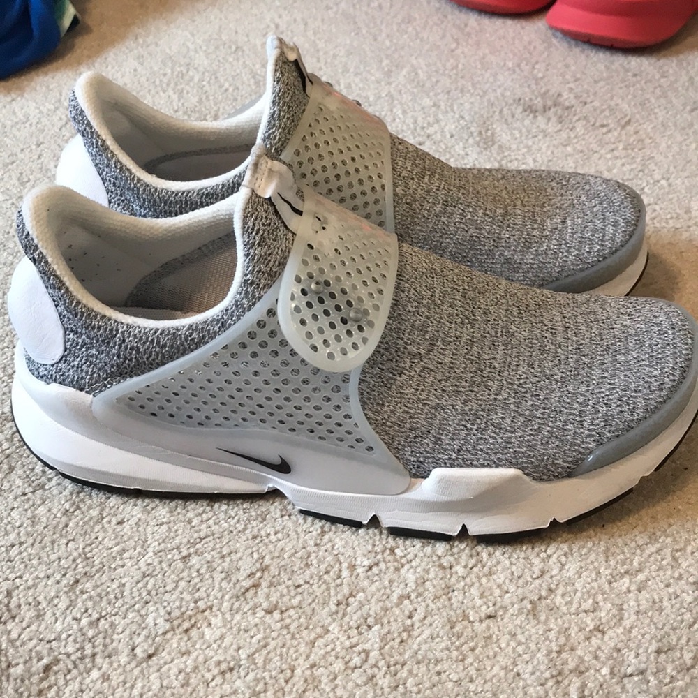 Nike Sock Dart Women’s sz8